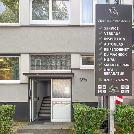 T&k Near Messe Fair Trade Duesseldorf Und Airport 1a