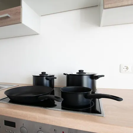 Apartman T&k Near Messe Fair Trade Duesseldorf Und Airport 1a